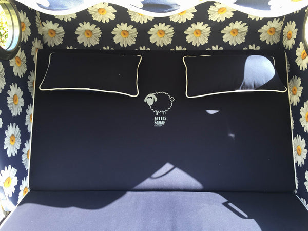 SOLD - Prototype "Daisy in Wonderland"